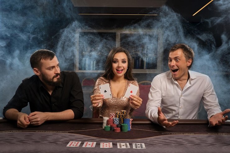 Antarmuka aplikasi mobile pgsoft88 menampilkan rilisan terbaru slot dan live casino
